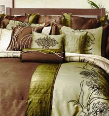 Sheet sets and bed linens from Lawrence Home Fashions